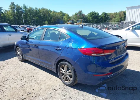 2017 Hyundai Elantra Se z USA, uszkodzony, nr VIN 5NPD84LF4HH107441